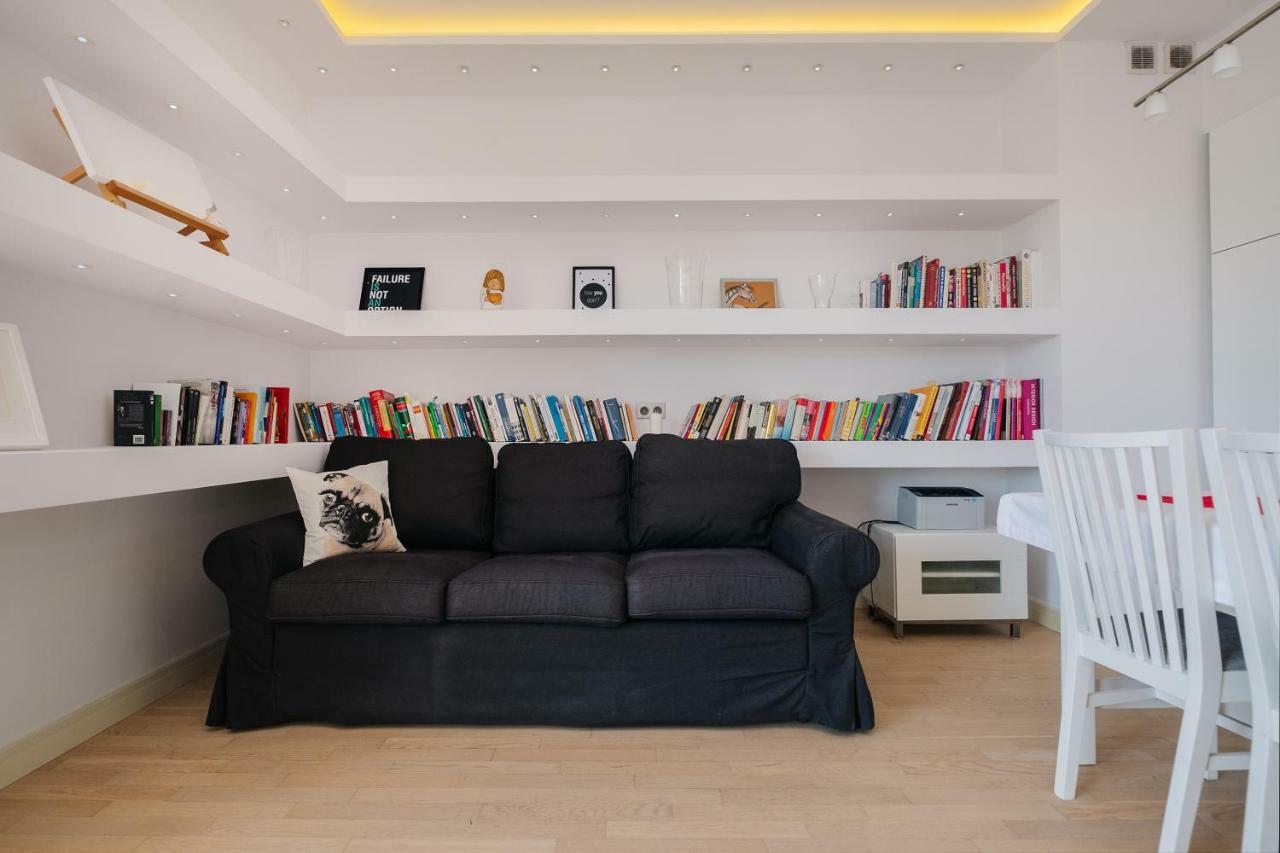 ורשה Modern Apartment Across The Ponds מראה חיצוני תמונה