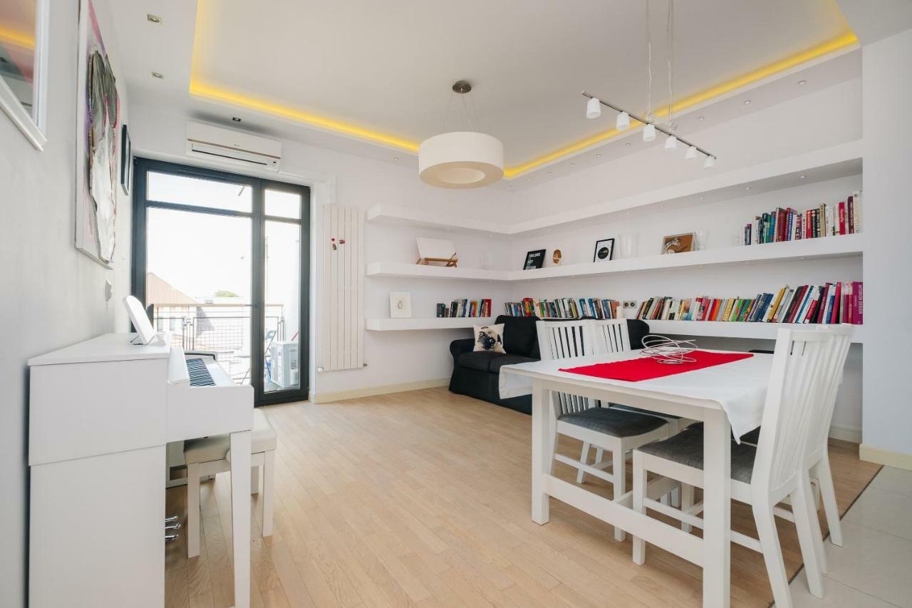 ורשה Modern Apartment Across The Ponds מראה חיצוני תמונה